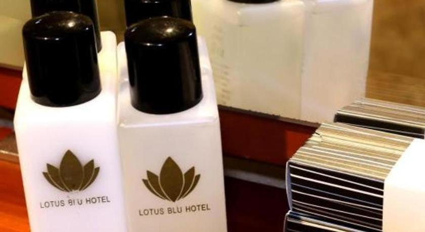 Lotus Blu Hotel Legazpi City Exteriör bild