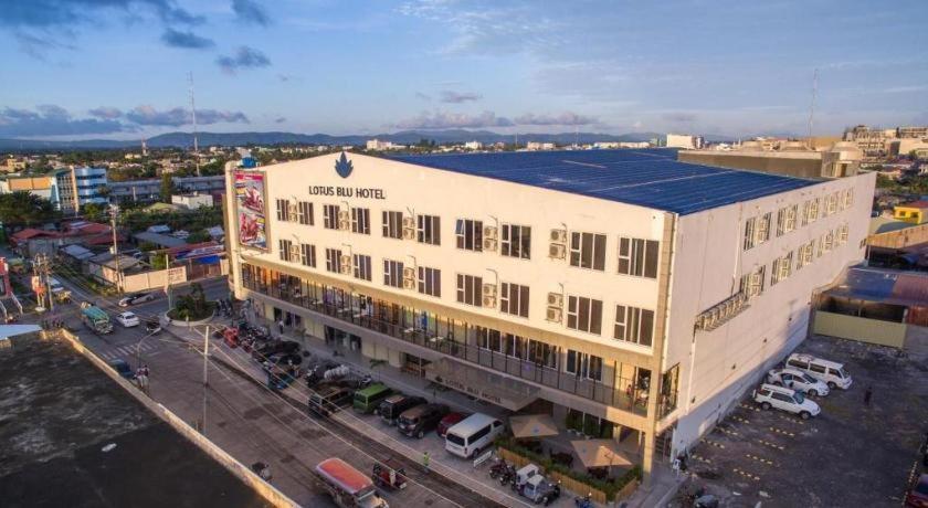 Lotus Blu Hotel Legazpi City Exteriör bild
