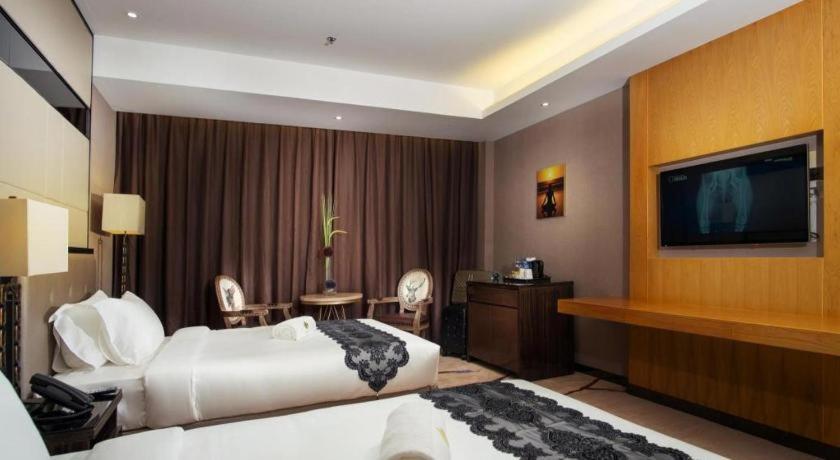 Lotus Blu Hotel Legazpi City Exteriör bild